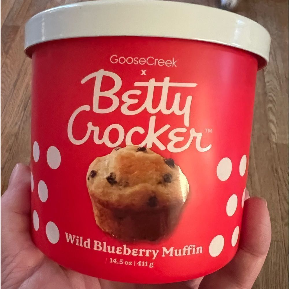 Goose Creek Limited Edition Betty Crocker Blueberry Muffinsin 3 Wick Candle